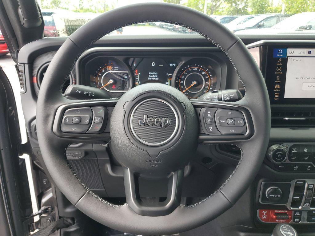 new 2025 Jeep Wrangler car, priced at $55,895
