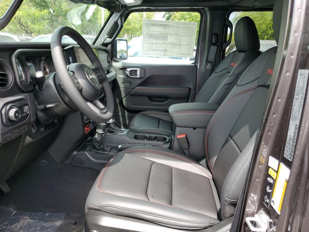 new 2025 Jeep Wrangler car, priced at $55,895