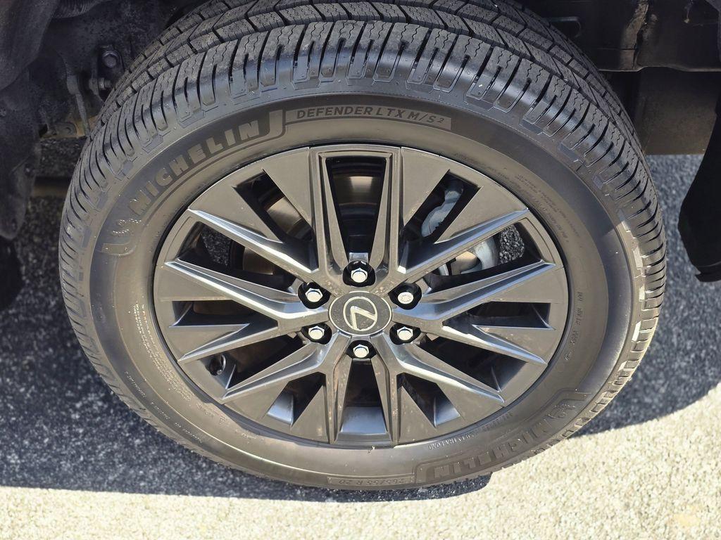 used 2024 Lexus GX 550 car, priced at $69,990