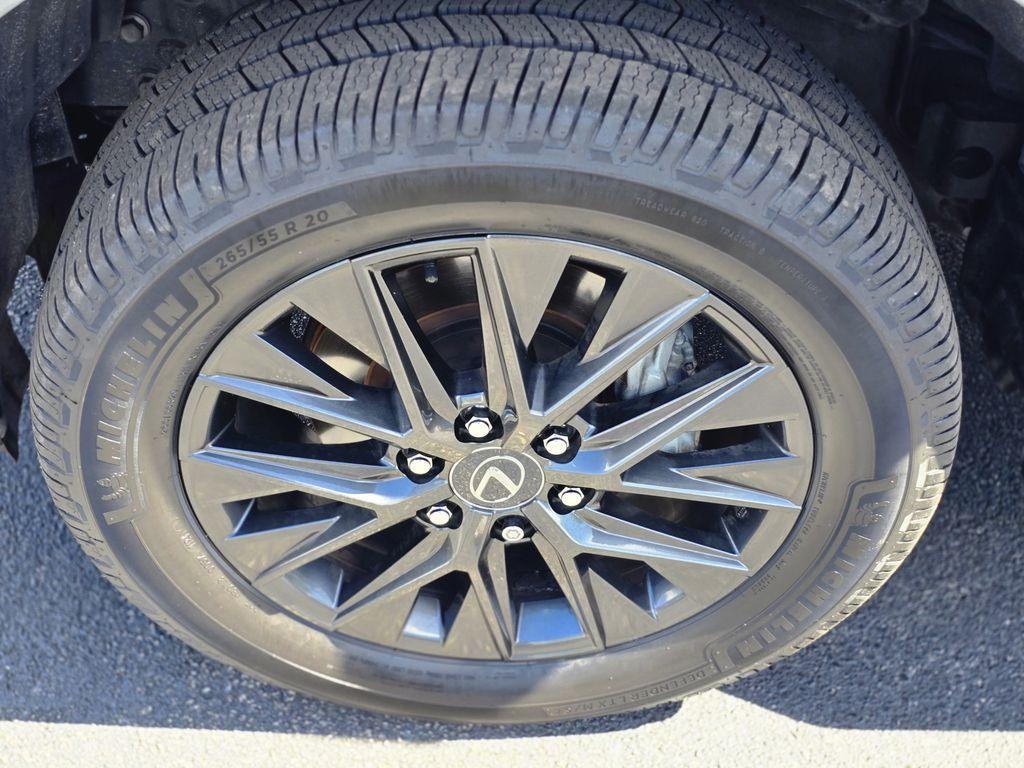 used 2024 Lexus GX 550 car, priced at $69,990