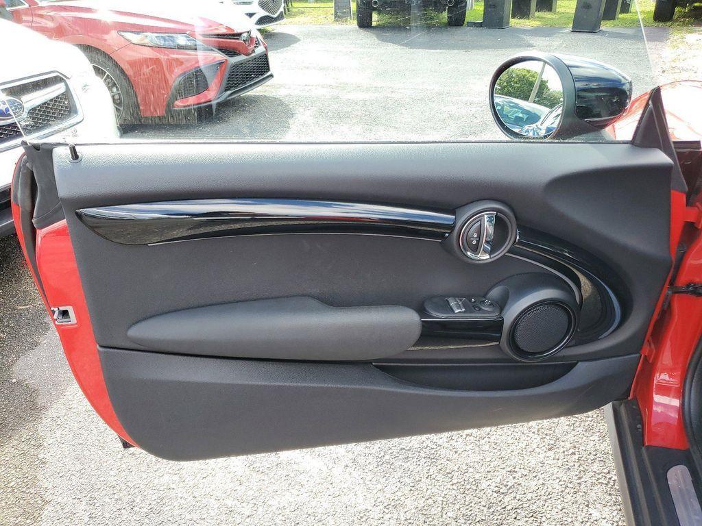 used 2023 MINI Hardtop car, priced at $21,490