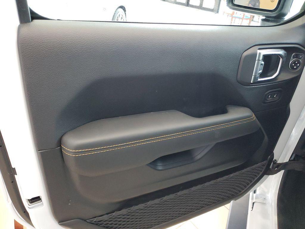 new 2025 Jeep Wrangler car, priced at $92,990