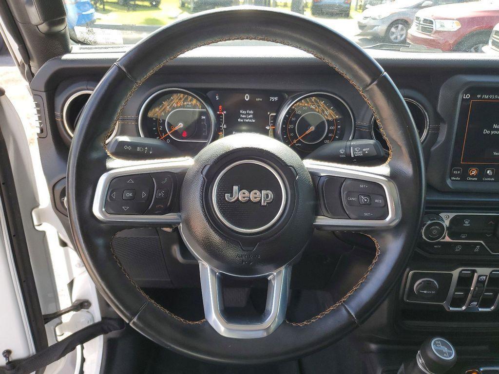 used 2022 Jeep Gladiator car, priced at $39,490