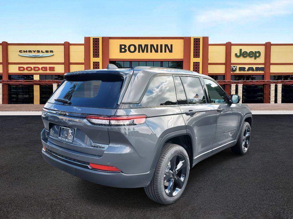 new 2025 Jeep Grand Cherokee car, priced at $37,106