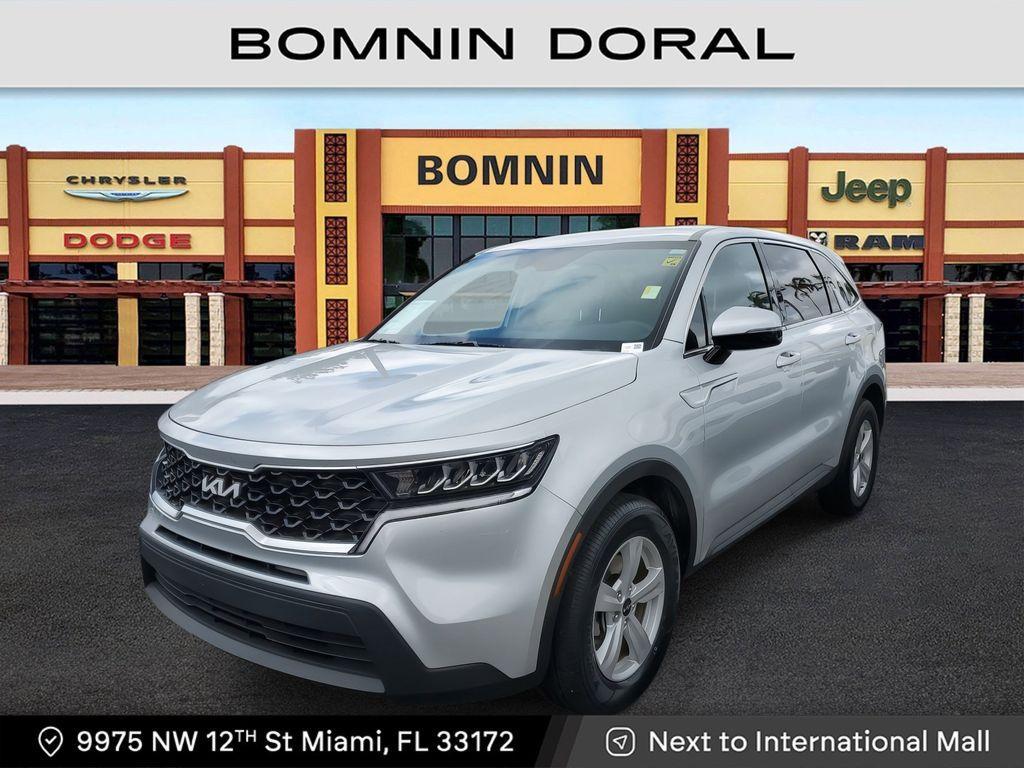 used 2022 Kia Sorento car, priced at $21,490