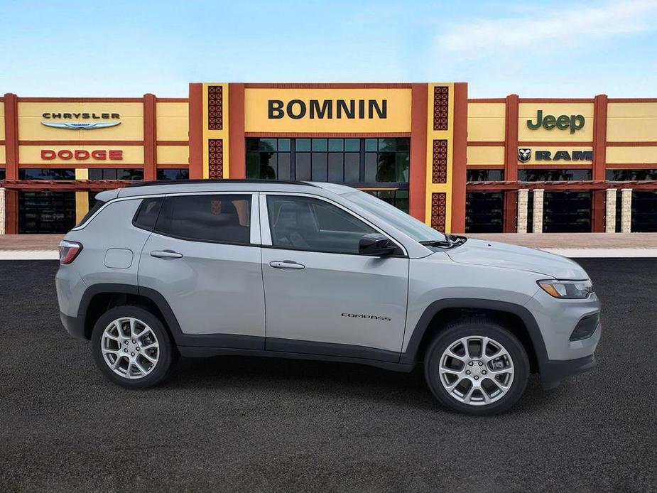 new 2024 Jeep Compass car, priced at $27,450