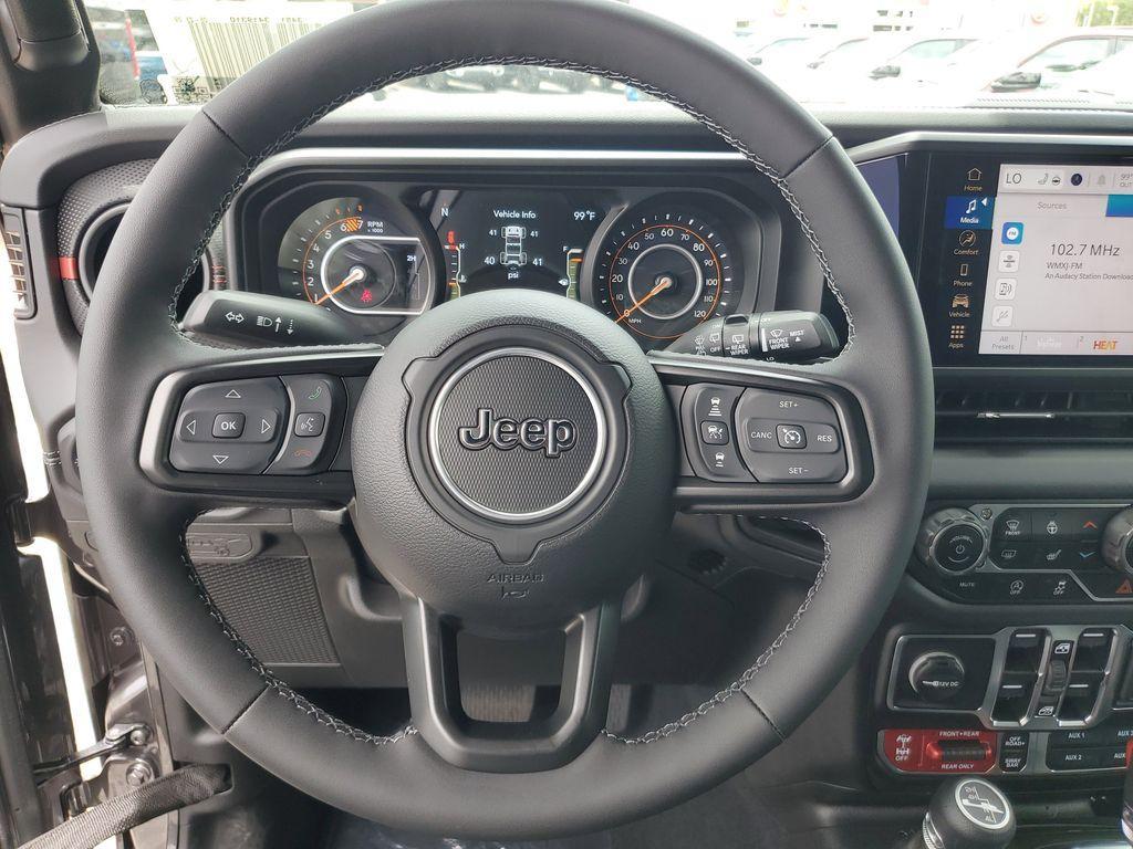 new 2025 Jeep Wrangler car, priced at $50,711