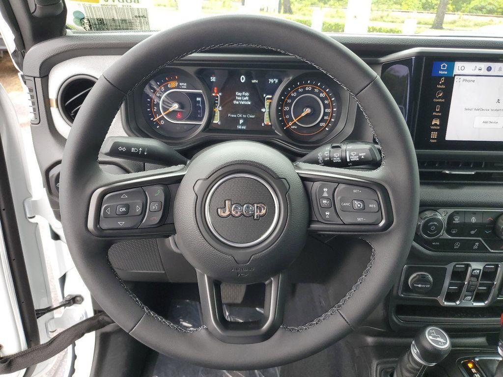 new 2025 Jeep Wrangler car, priced at $41,040