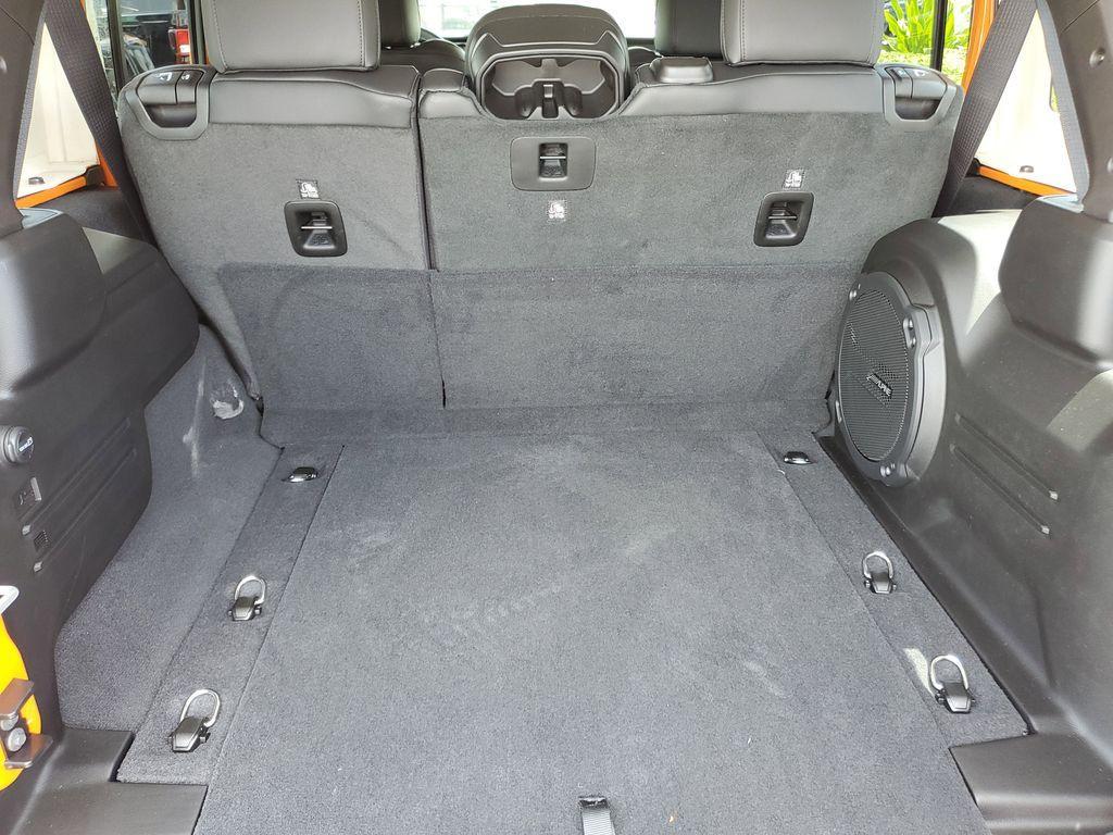 new 2025 Jeep Wrangler car, priced at $46,527