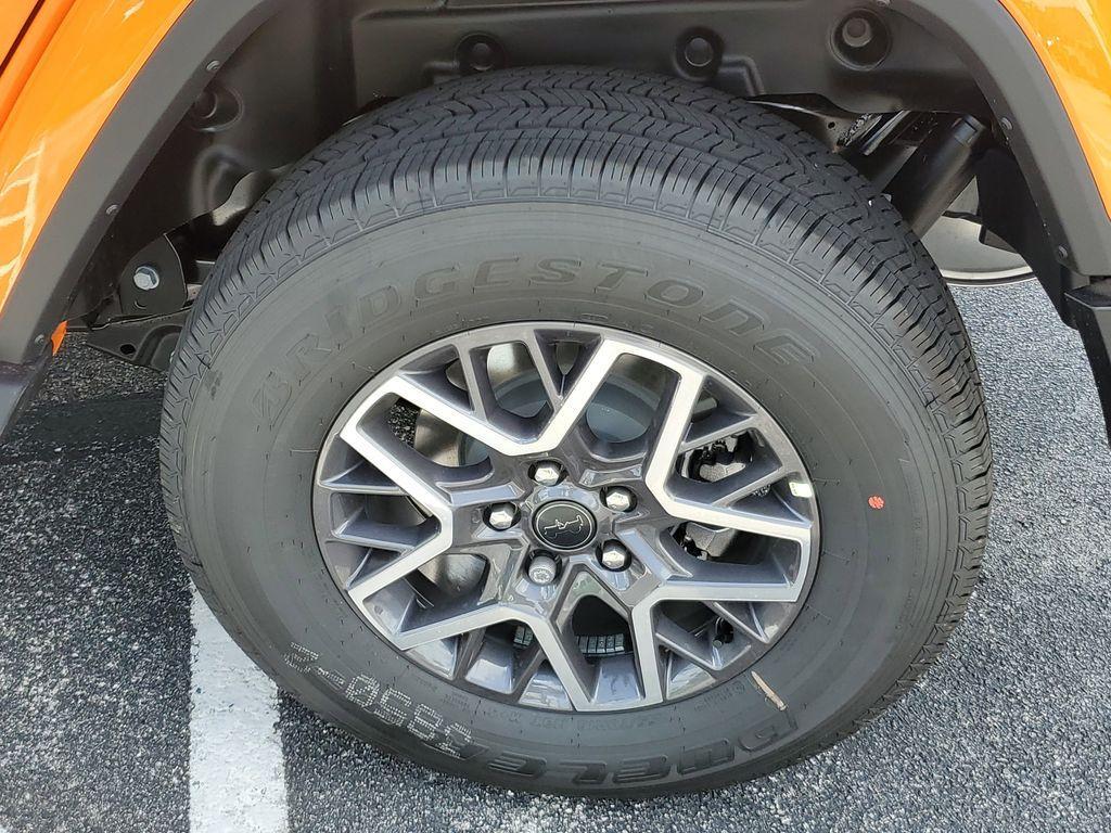 new 2025 Jeep Wrangler car, priced at $46,527