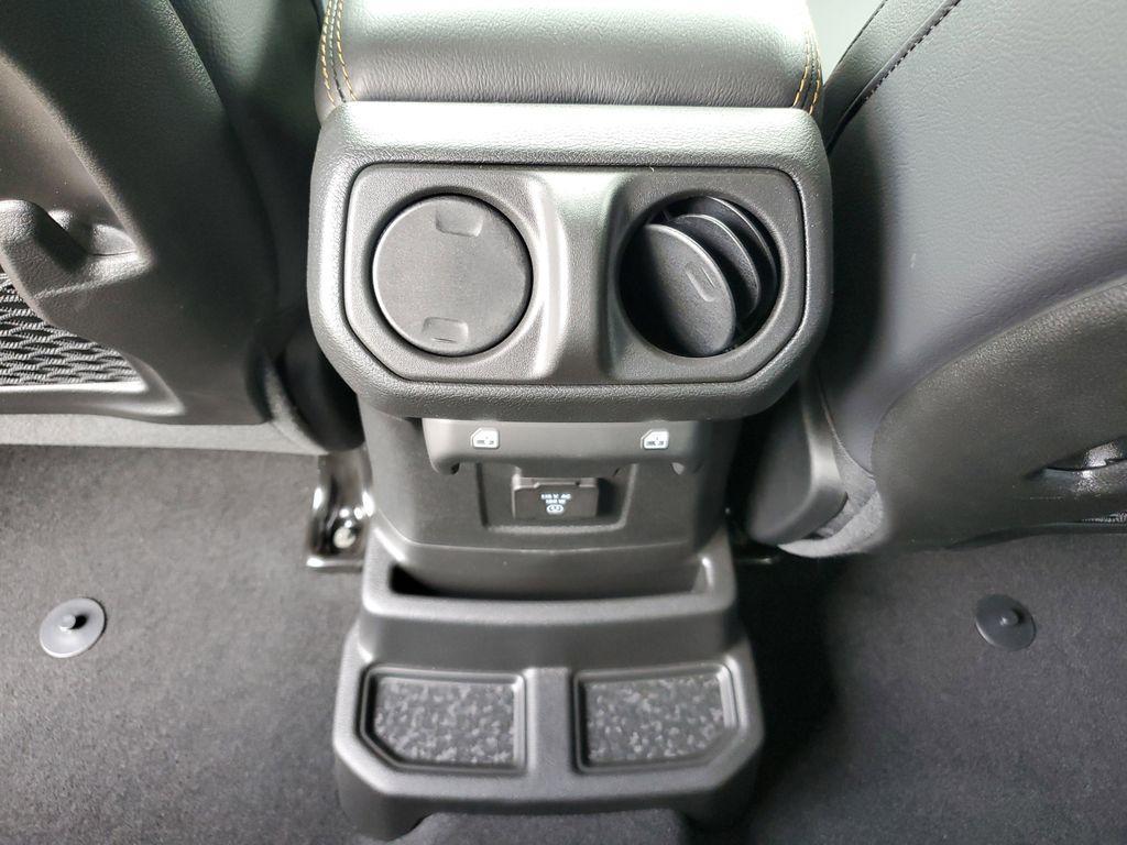 new 2025 Jeep Wrangler car, priced at $45,190
