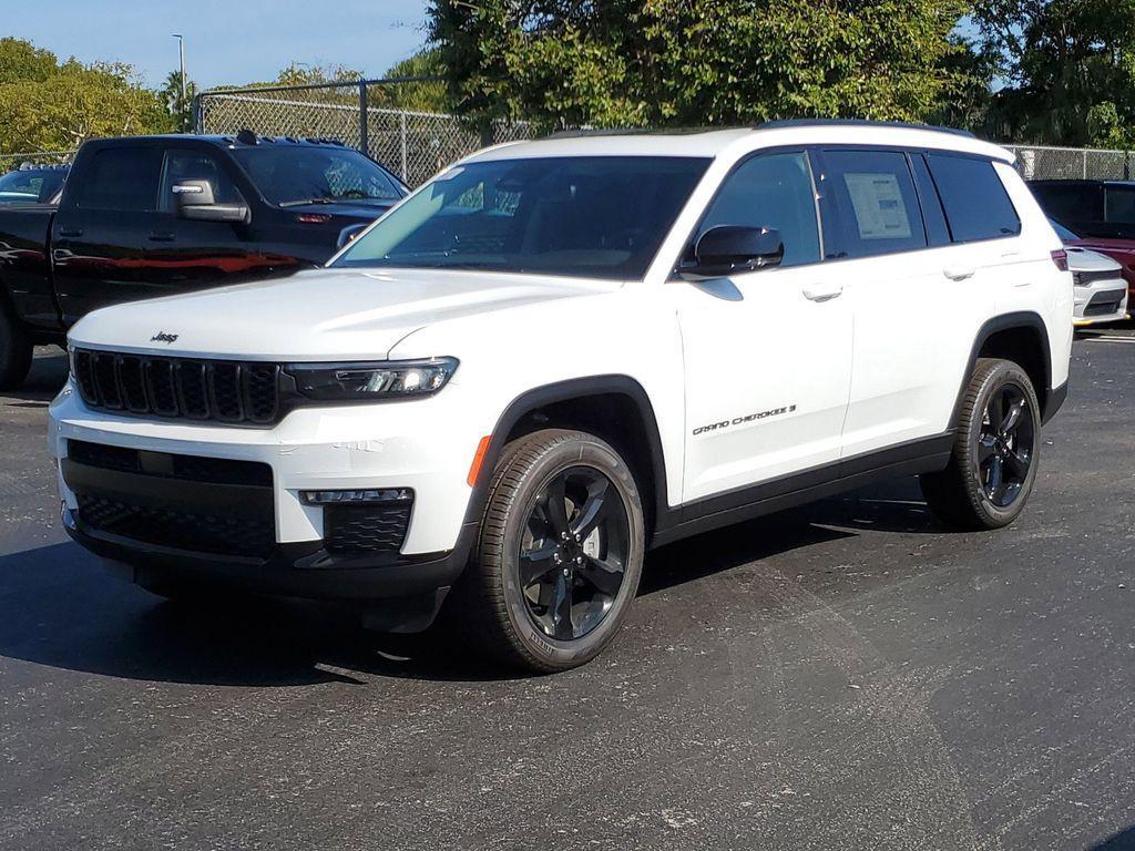 new 2025 Jeep Grand Cherokee L car, priced at $43,605
