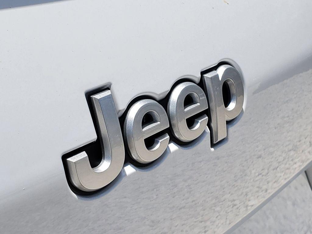 new 2025 Jeep Grand Cherokee L car, priced at $34,154