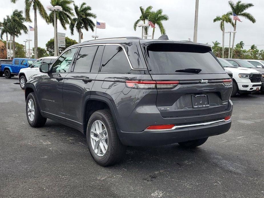 new 2024 Jeep Grand Cherokee car, priced at $33,170