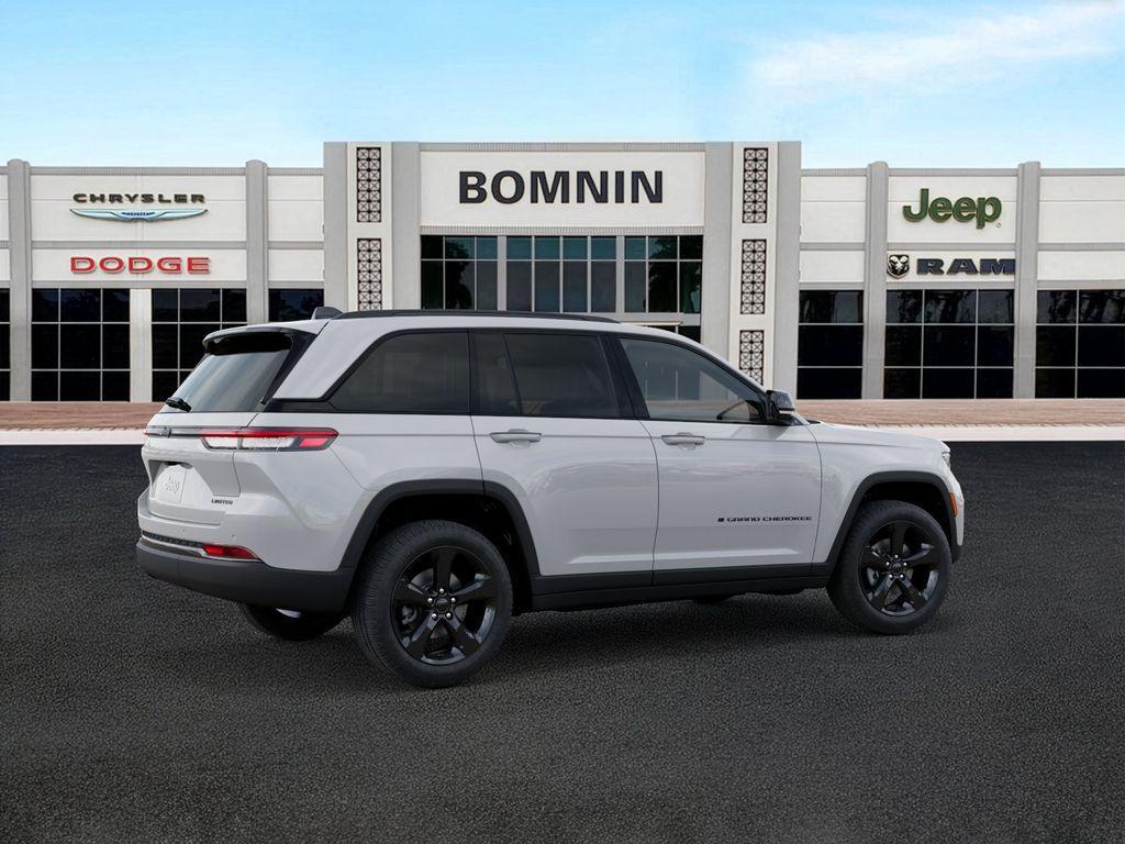 new 2025 Jeep Grand Cherokee car, priced at $34,695