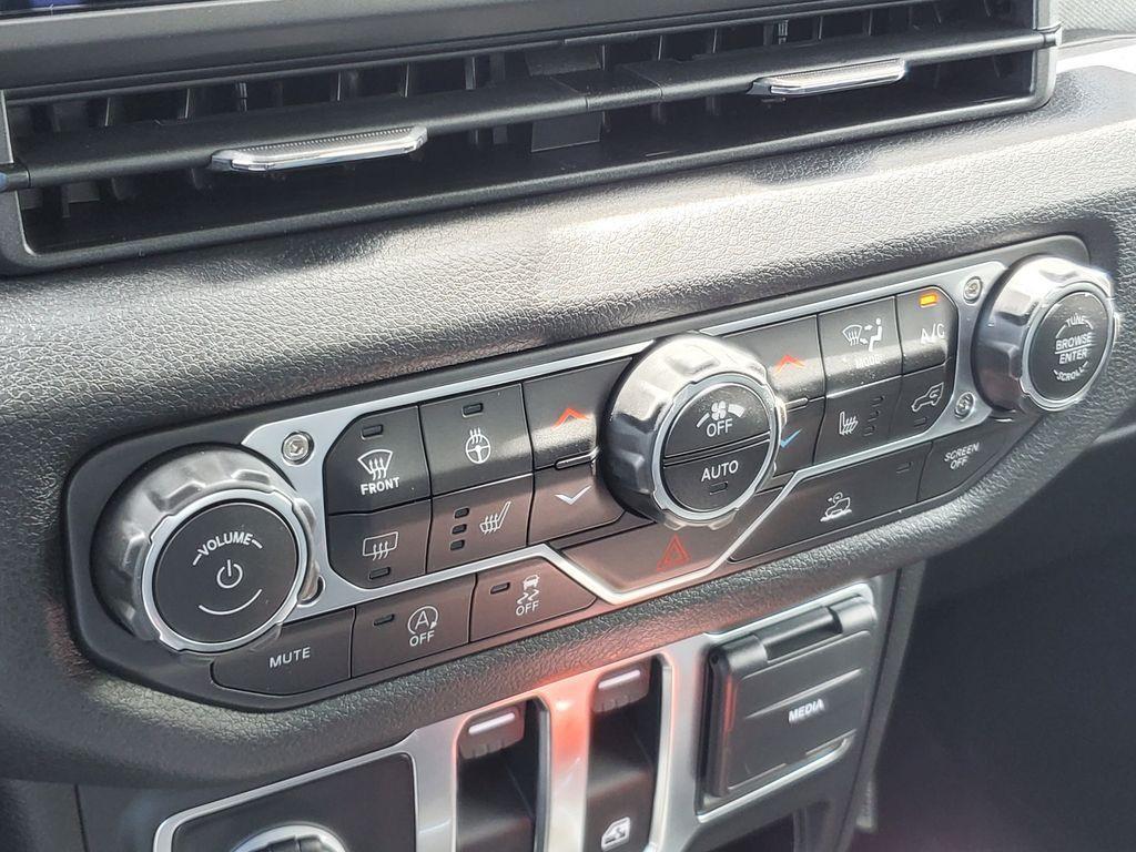 new 2025 Jeep Wrangler car, priced at $34,575
