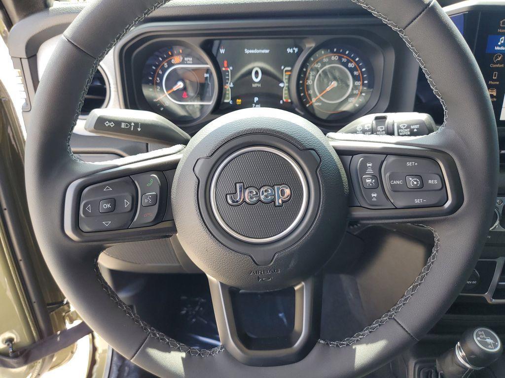 new 2025 Jeep Wrangler car, priced at $39,675