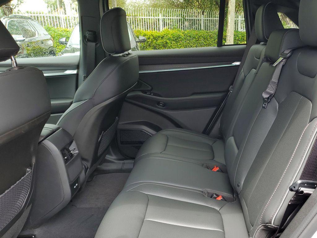 new 2025 Jeep Wagoneer S car, priced at $50,769