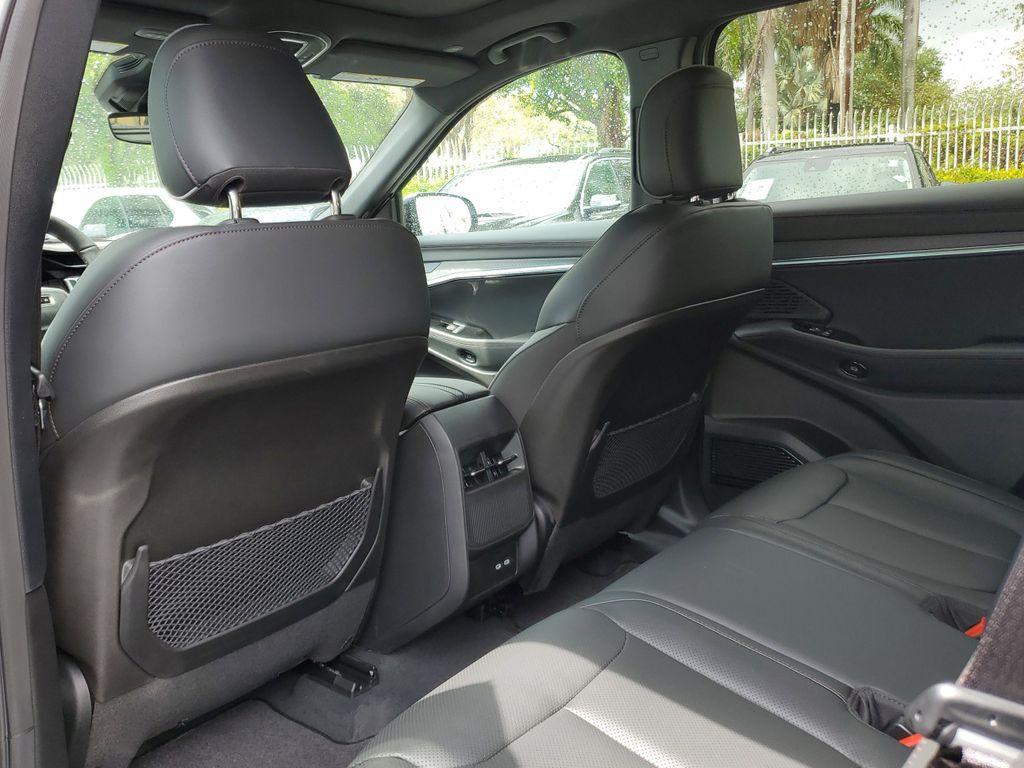 new 2025 Jeep Wagoneer S car, priced at $50,769