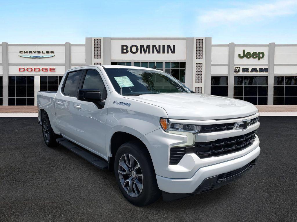 used 2022 Chevrolet Silverado 1500 car, priced at $34,490
