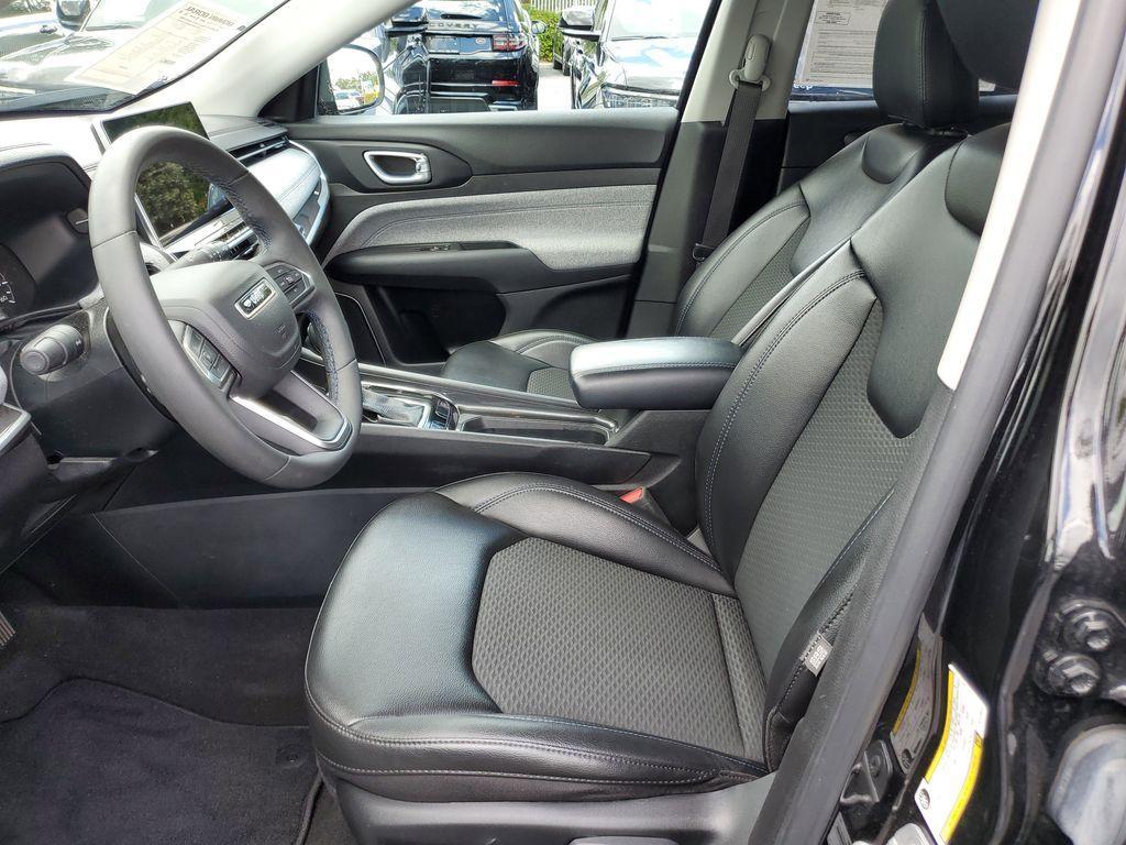 used 2022 Jeep Compass car, priced at $19,490