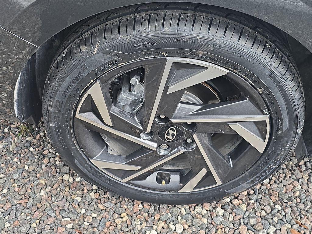 used 2024 Hyundai Elantra car, priced at $18,990