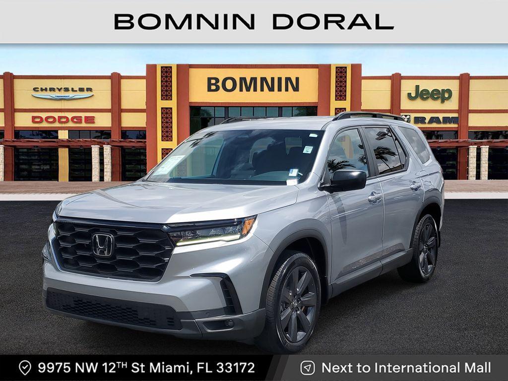 used 2023 Honda Pilot car, priced at $32,490