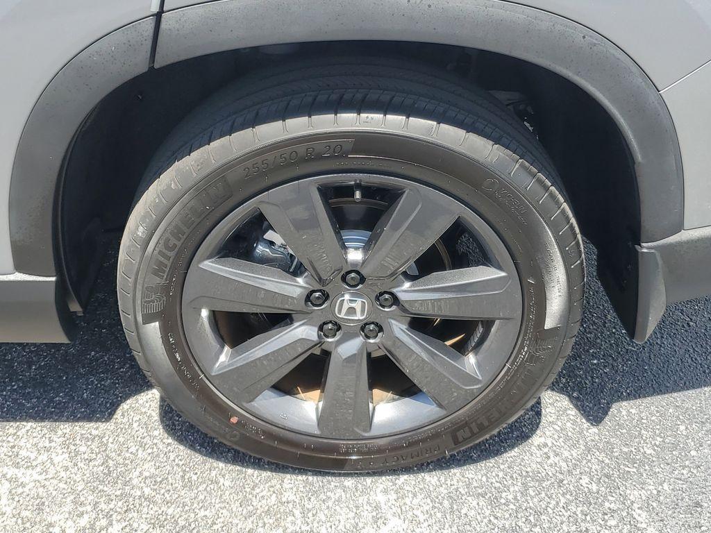 used 2023 Honda Pilot car, priced at $32,490