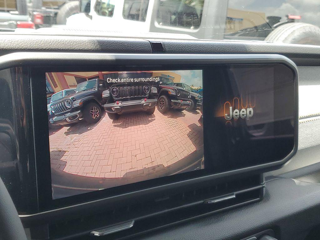 new 2025 Jeep Wrangler car, priced at $41,671