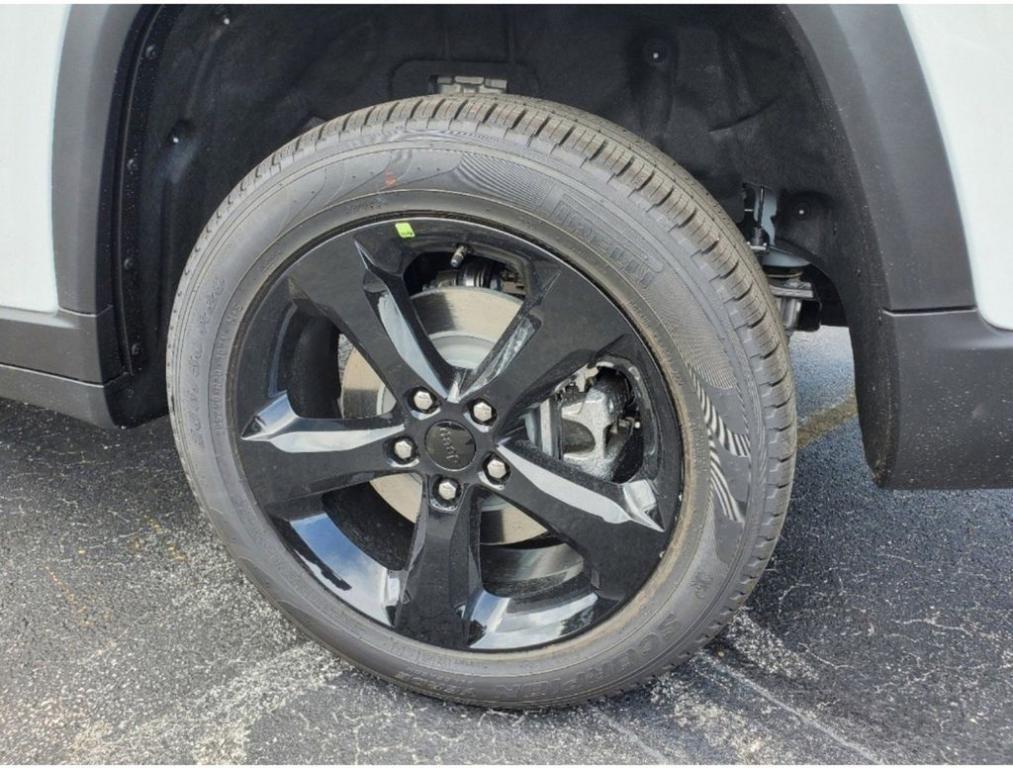new 2025 Jeep Grand Cherokee L car, priced at $46,987