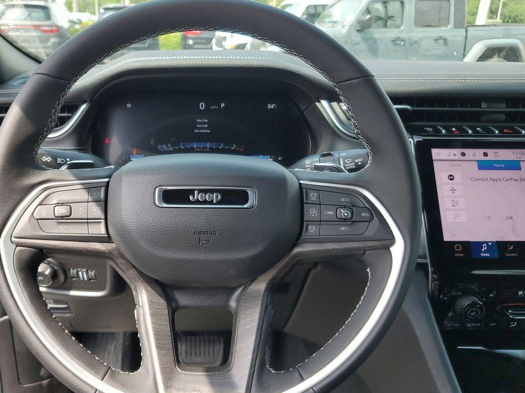 new 2025 Jeep Grand Cherokee car, priced at $44,340