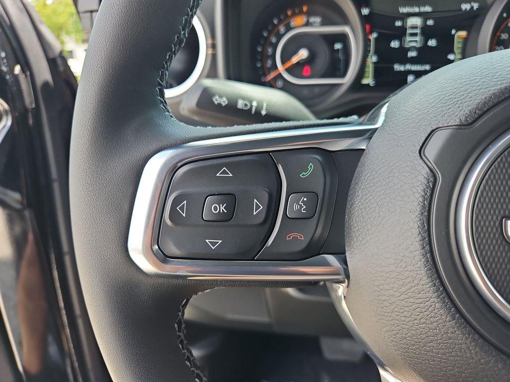 new 2025 Jeep Wrangler car, priced at $48,227