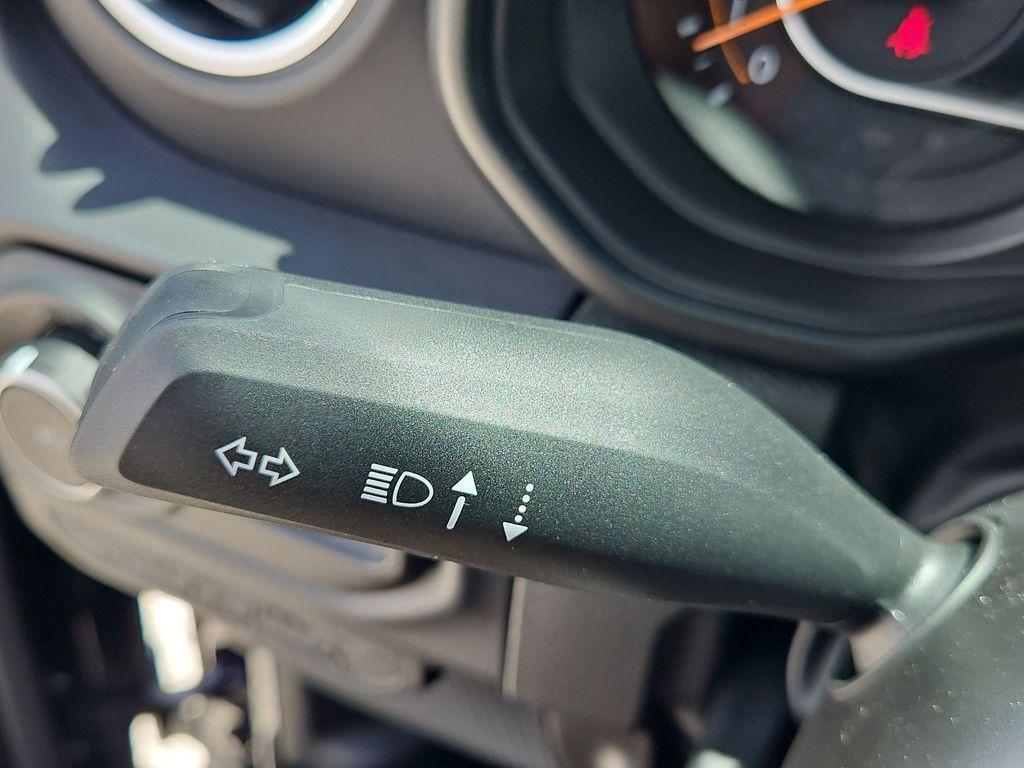 new 2025 Jeep Wrangler car, priced at $48,227