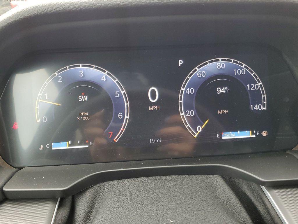 new 2025 Jeep Grand Cherokee car, priced at $31,250