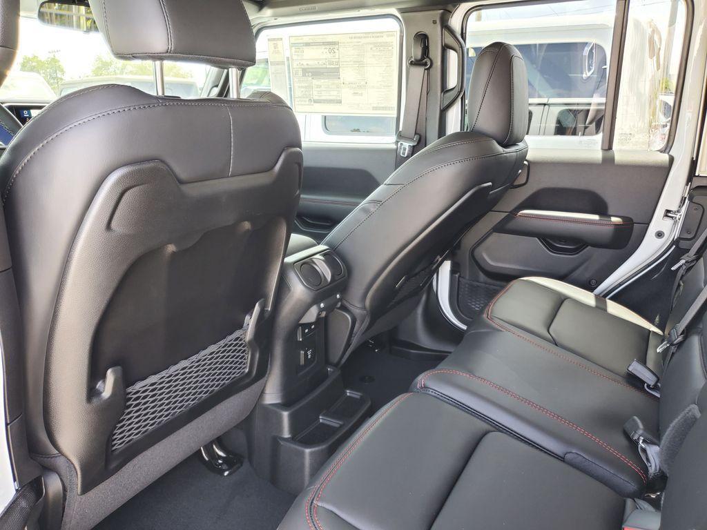 new 2025 Jeep Wrangler car, priced at $51,306
