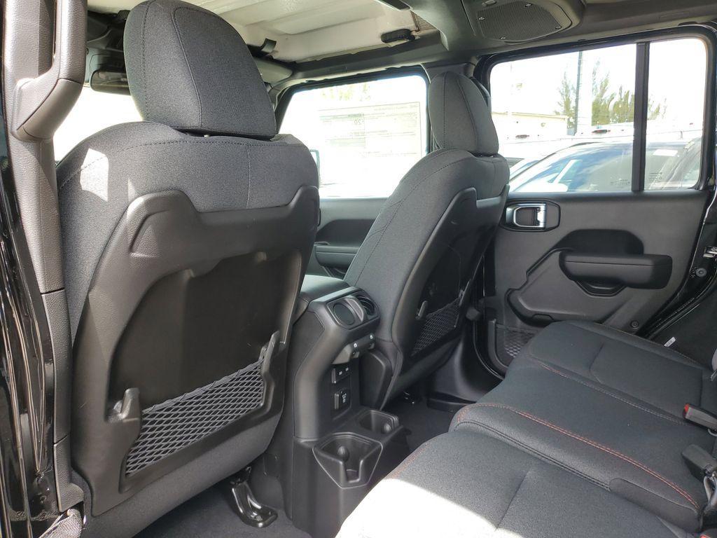 new 2025 Jeep Wrangler car, priced at $48,743