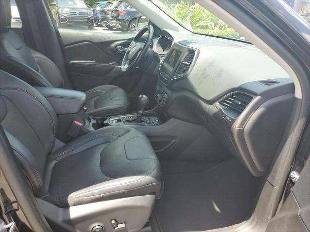 used 2021 Jeep Cherokee car, priced at $17,990
