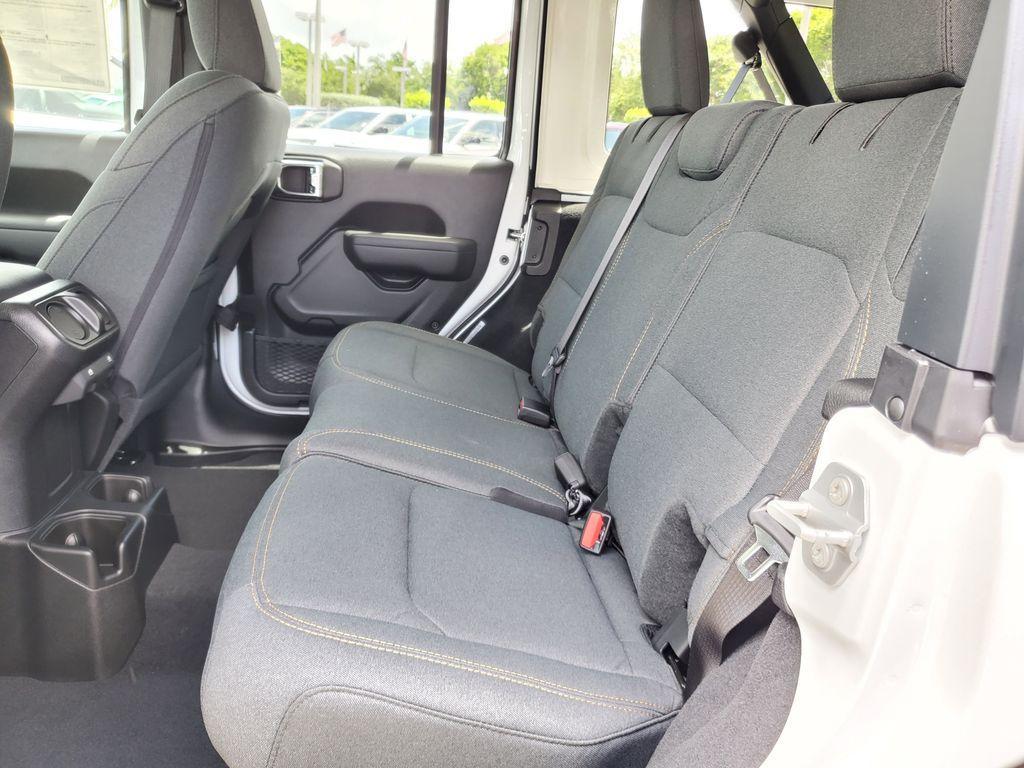 new 2025 Jeep Wrangler car, priced at $39,481