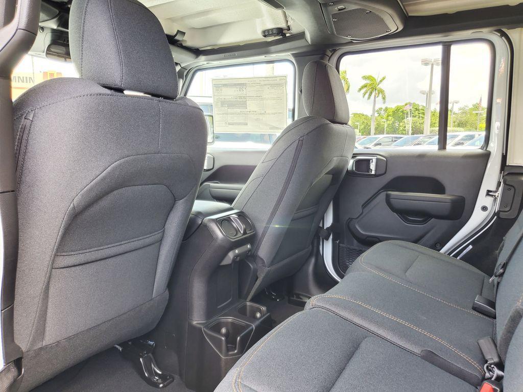 new 2025 Jeep Wrangler car, priced at $39,481
