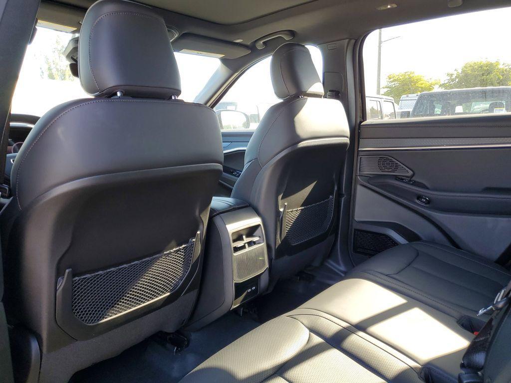 new 2025 Jeep Wagoneer S car, priced at $50,569