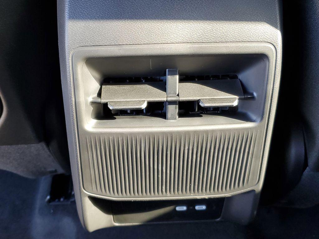 new 2025 Jeep Wagoneer S car, priced at $50,569