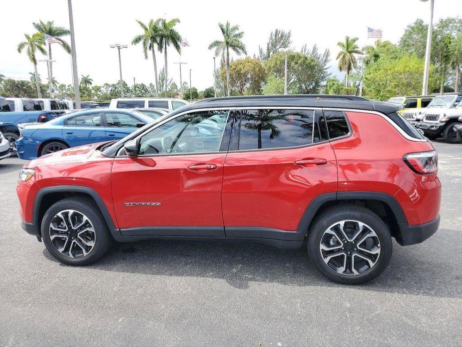 new 2024 Jeep Compass car, priced at $27,017