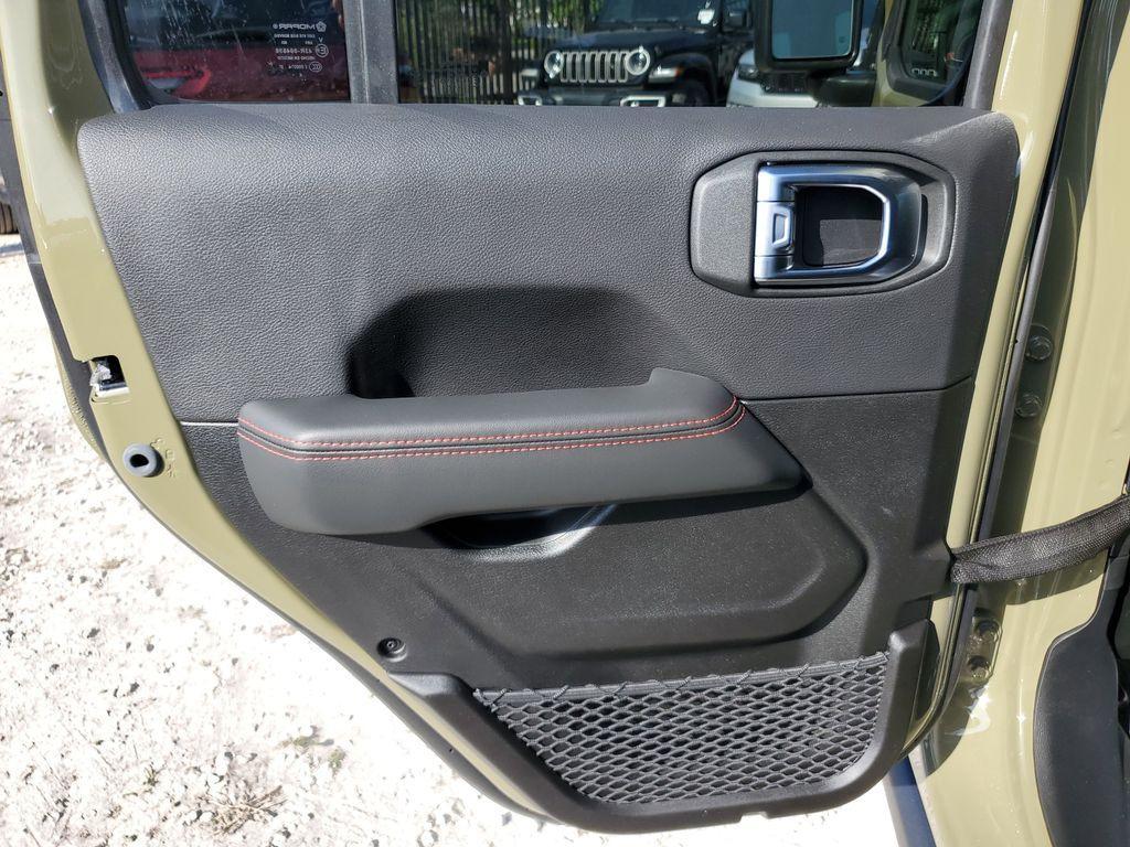 new 2025 Jeep Wrangler car, priced at $52,233