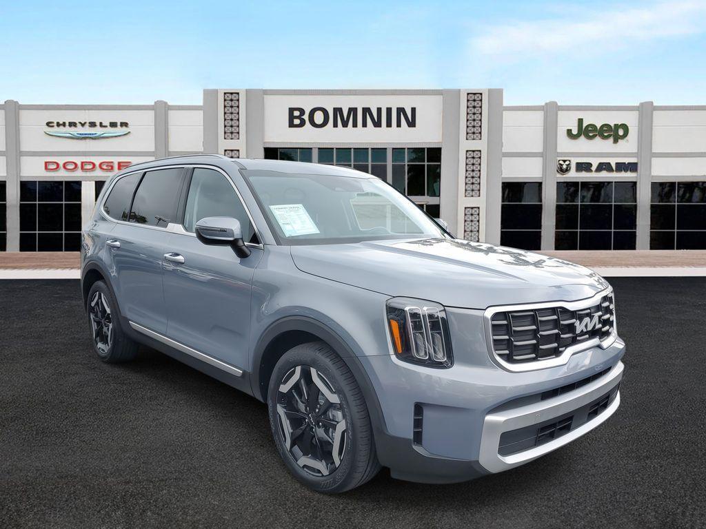 used 2024 Kia Telluride car, priced at $28,490