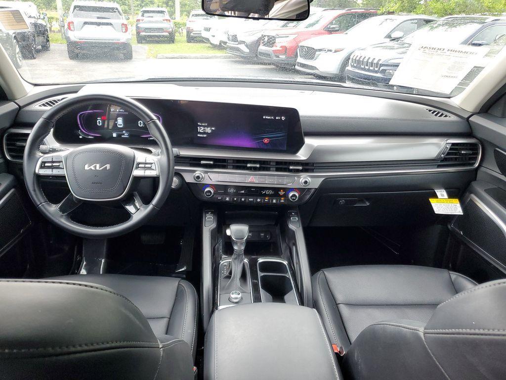 used 2024 Kia Telluride car, priced at $28,490