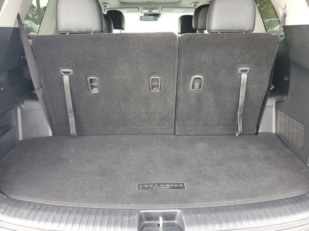used 2024 Kia Telluride car, priced at $28,490