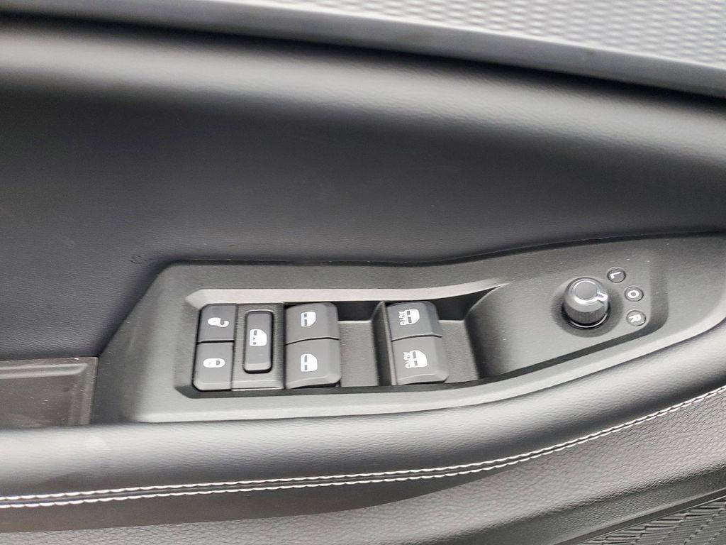 new 2025 Jeep Grand Cherokee L car, priced at $34,280