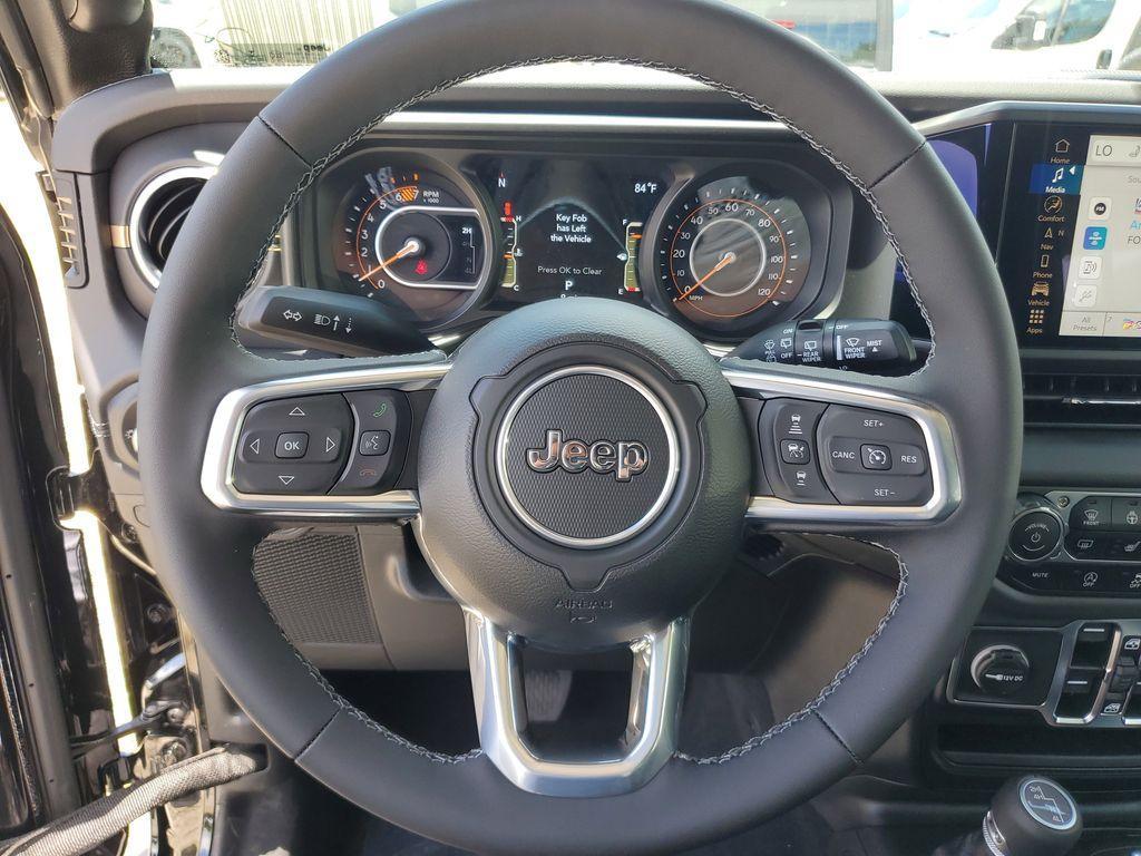 new 2025 Jeep Wrangler car, priced at $45,727
