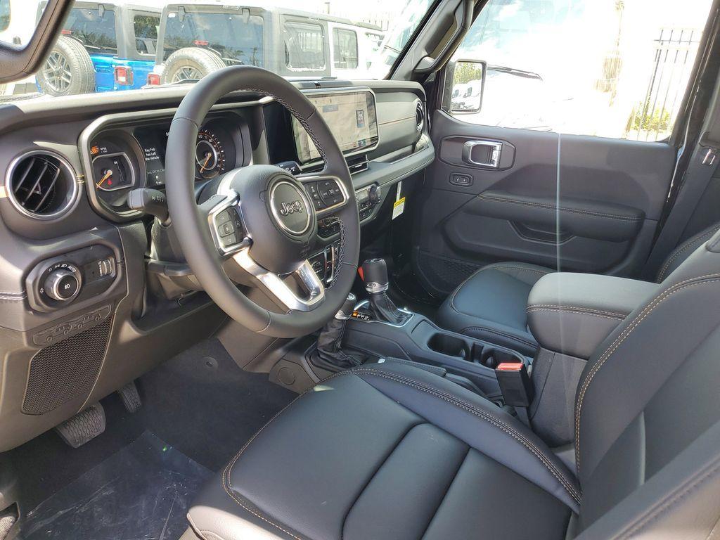 new 2025 Jeep Wrangler car, priced at $45,727