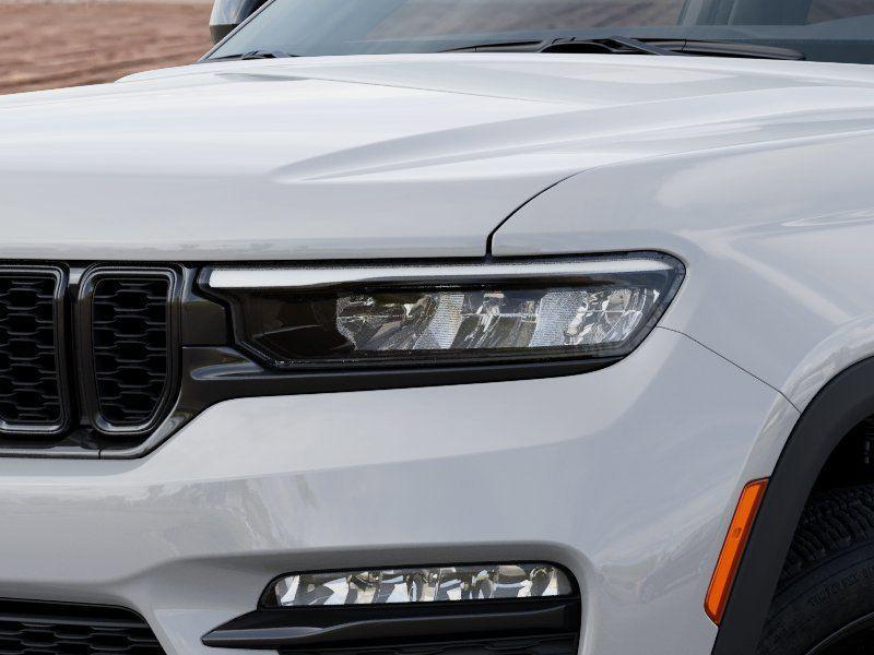 new 2025 Jeep Grand Cherokee car, priced at $39,710